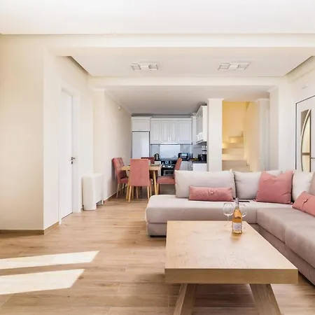 Villa Astrea By